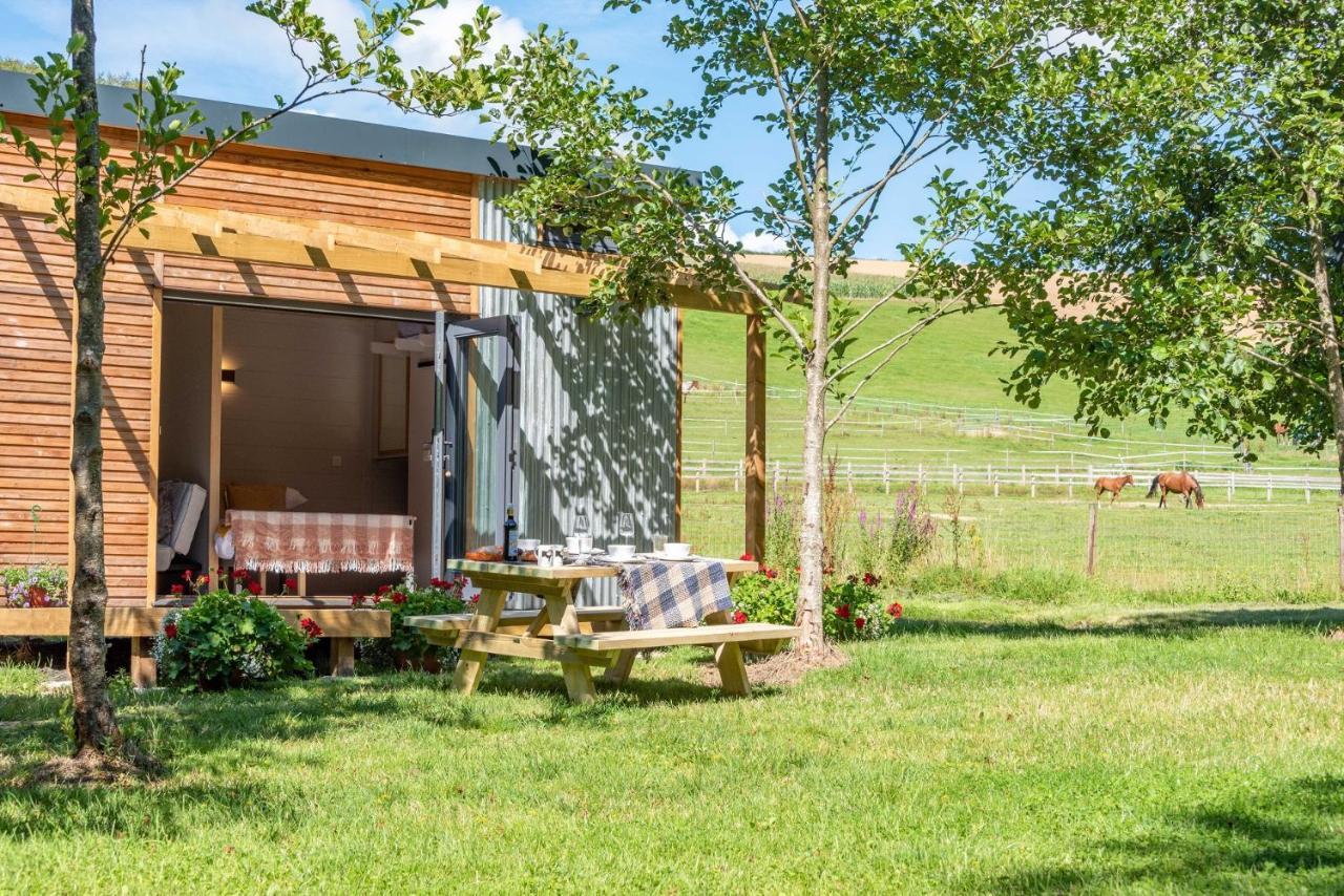 Sunset Cabins - Studio Pod-Sleeps 3-Tjsssc Barnstaple Exterior photo